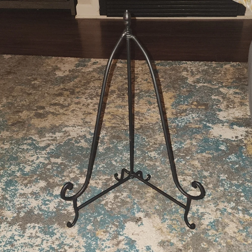 Huge Elegant Black Mahogany Metal EaselMetal Easel Stand